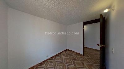 Apartamento de 3 alcobas en venta en Cr La Grandeza Et I, Soacha, 50 m² · foto 2 de 20