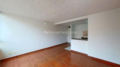 Apartamento de 3 alcobas en venta en Altos Del Pino, Soacha, 53 m² · foto 3 de 20