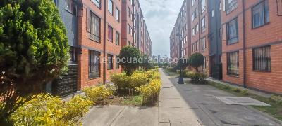 Apartamento de 3 alcobas en venta en Cr Sauce Et I, Soacha, 44 m² · foto 6 de 12