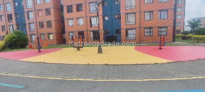 Apartamento de 3 alcobas en venta en Cr Sauce Et I, Soacha, 44 m² · foto 9 de 12