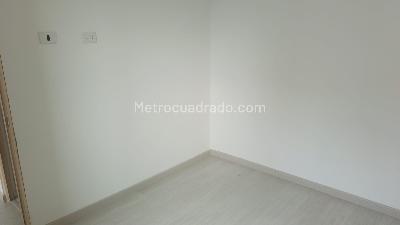 Apartamento en venta en Gran Britalia, Bogotá · foto 4 de 10