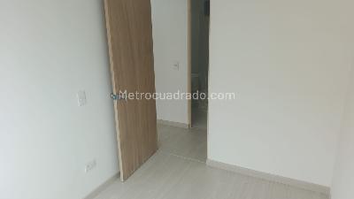 Apartamento en venta en Gran Britalia, Bogotá · foto 6 de 10