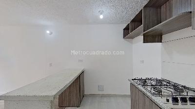 Apartamento de 2 alcobas en venta en Cien Familias, Soacha, 44 m² · foto 2 de 4