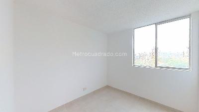 Apartamento de 3 alcobas en venta en Cr Rosal, Soacha, 48 m² · foto 10 de 20
