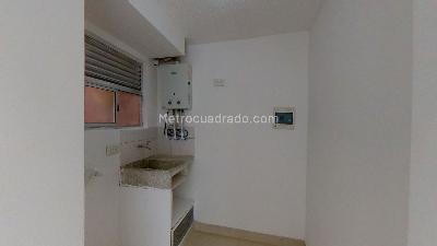Apartamento de 3 alcobas en venta en Cr Rosal, Soacha, 48 m² · foto 11 de 20