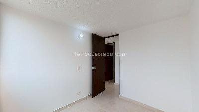Apartamento de 3 alcobas en venta en Cr Rosal, Soacha, 48 m² · foto 12 de 20