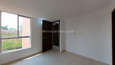 Apartamento de 3 alcobas en venta en Cr Rosal, Soacha, 48 m² · foto 18 de 20