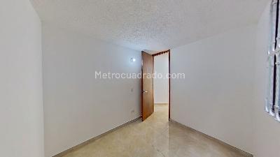 Apartamento de 3 alcobas en venta en Cd Sucre San Rafael, Soacha, 43 m² · foto 6 de 10
