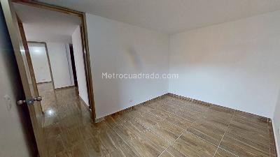 Apartamento de 3 alcobas en venta en Cr La Armonia, Soacha, 48 m² · foto 16 de 19