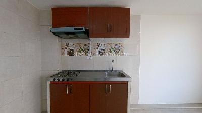 Apartamento de 2 alcobas en venta en Cr Linaria, Soacha, 38 m² · foto 6 de 13