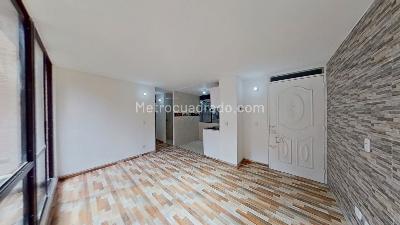 Apartamento de 3 alcobas en venta en Soacha, 54 m² · foto 2 de 10