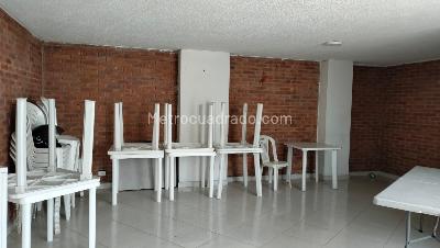 Apartamento de 3 alcobas en venta en El Tintal Central, Bogotá, 54 m² · foto 2 de 20