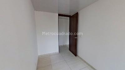 Apartamento de 3 alcobas en venta en Rafael Escamilla, Bogotá, 52 m² · foto 3 de 10