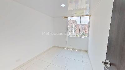 Apartamento de 3 alcobas en venta en Rafael Escamilla, Bogotá, 52 m² · foto 7 de 10