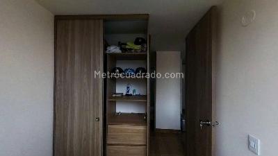 Apartamento de 2 alcobas en venta en Ricaurte, Bogotá, 28 m² · foto 2 de 20