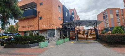 Apartamento en venta en Los Laureles, Bogotá · foto 15 de 20
