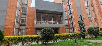 Apartamento en venta en Los Laureles, Bogotá · foto 8 de 20