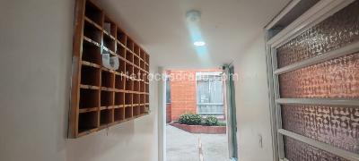 Apartamento en venta en Santa Barbara Central, Bogotá · foto 4 de 10