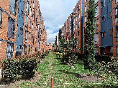 Apartamento de 2 alcobas en venta en El Mirador, Soacha, 41 m² · foto 12 de 16