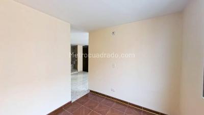 Apartamento de 2 alcobas en venta en El Mirador, Soacha, 41 m² · foto 6 de 16