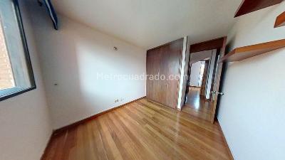 Apartamento de 3 alcobas en venta en Estacion Victoria, Bogotá, 91 m² · foto 11 de 20