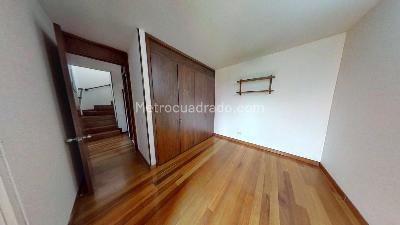 Apartamento de 3 alcobas en venta en Estacion Victoria, Bogotá, 91 m² · foto 4 de 20