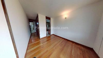 Apartamento de 3 alcobas en venta en Estacion Victoria, Bogotá, 91 m² · foto 7 de 20