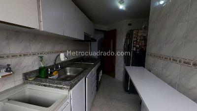 Apartamento de 3 alcobas en venta en Cedro Narvaez, Bogotá, 99 m² · foto 5 de 15