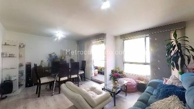 Apartamento de 3 alcobas en venta en Villasdel Dorado, Bogotá, 78 m² · foto 5 de 20