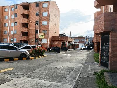 Apartamento de 3 alcobas en venta en San Rafael, Bogotá, 73 m² · foto 17 de 20