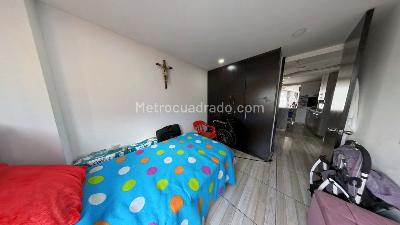 Apartamento de 3 alcobas en venta en Centenario Fontibon, Bogotá, 73 m² · foto 6 de 17