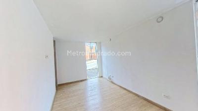 Apartamento de 3 alcobas en venta en Buenos Aires, Bogotá, 84 m² · foto 12 de 15