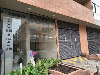 Apartamento de 1 alcoba en venta en Santa Barbara Central, Bogotá, 30 m² · foto 3 de 10