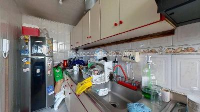 Apartamento en venta en Los Naranjos, Bogotá · foto 4 de 9