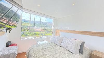 Apartamento de 1 alcoba en venta en La Granja Norte, Bogotá, 32 m² · foto 16 de 20