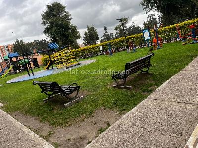 Apartamento en venta en Campo Alegre, Bogotá · foto 10 de 20