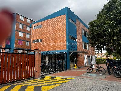 Apartamento en venta en Campo Alegre, Bogotá · foto 6 de 20