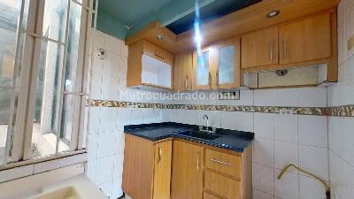 Apartamento en venta en Villa Gladys, Bogotá · foto 3 de 19