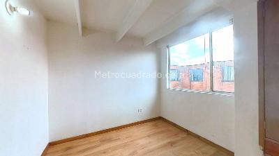 Apartamento en venta en Villa Gladys, Bogotá · foto 5 de 19