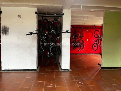 Apartamento en venta en Villa Gladys, Bogotá · foto 8 de 19