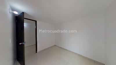 Apartamento de 3 alcobas en venta en Cr Azucena, Soacha, 51 m² · foto 4 de 10