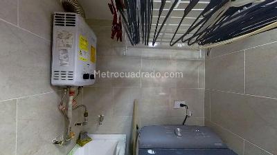 Apartamento en venta en La Arboleda, Bogotá · foto 3 de 19
