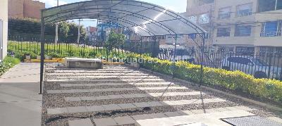 Apartamento en venta en La Arboleda, Bogotá · foto 9 de 19