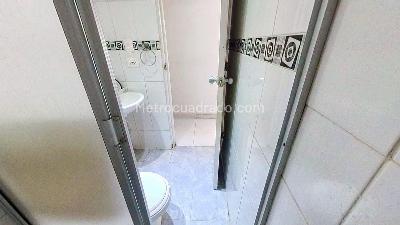 Apartamento de 3 alcobas en venta en Cr Azucena, Soacha, 51 m² · foto 10 de 11