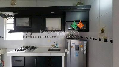 Apartamento de 3 alcobas en venta en Chico Sur Ii Sector, Bogotá, 43 m² · foto 6 de 16