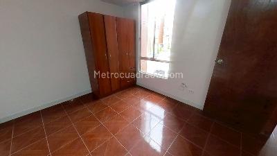 Apartamento de 3 alcobas en venta en Cr Almendro, Soacha, 51 m² · foto 14 de 19