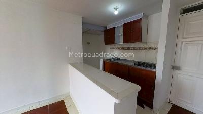 Apartamento de 3 alcobas en venta en Cr Almendro, Soacha, 51 m² · foto 4 de 19