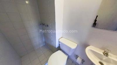 Apartamento de 3 alcobas en venta en Cr Almendro, Soacha, 51 m² · foto 6 de 19
