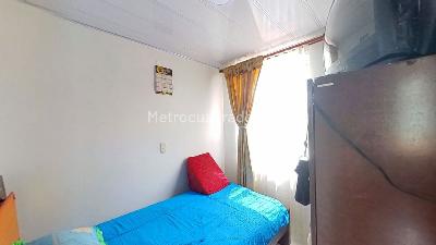 Apartamento de 3 alcobas en venta en Cr Portal De Las Flores, Soacha, 41 m² · foto 8 de 10
