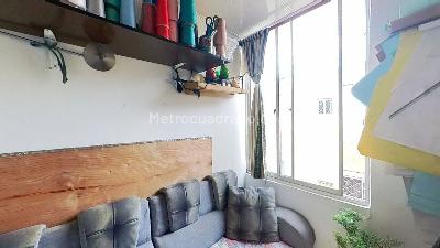 Apartamento de 3 alcobas en venta en Cr Portal De Las Flores, Soacha, 41 m² · foto 9 de 10